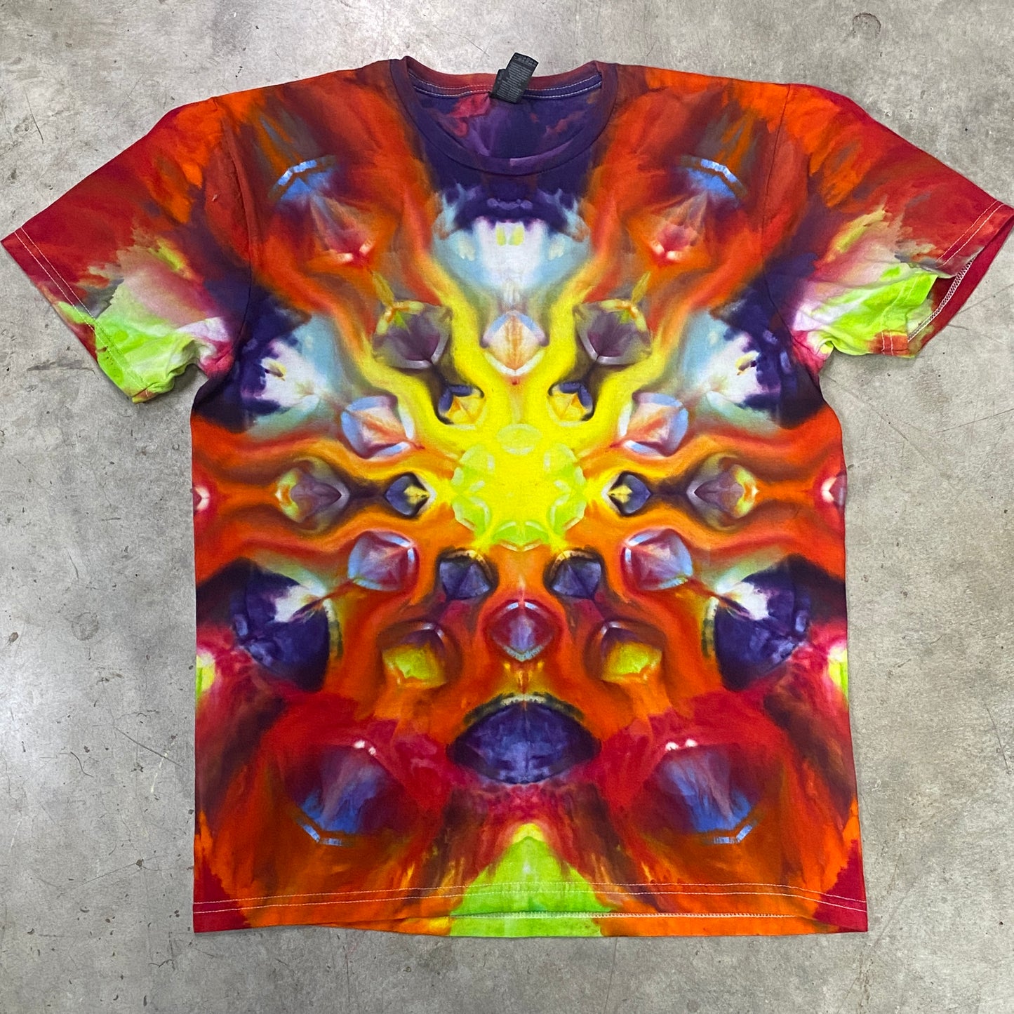 Melted Mandala, Medium