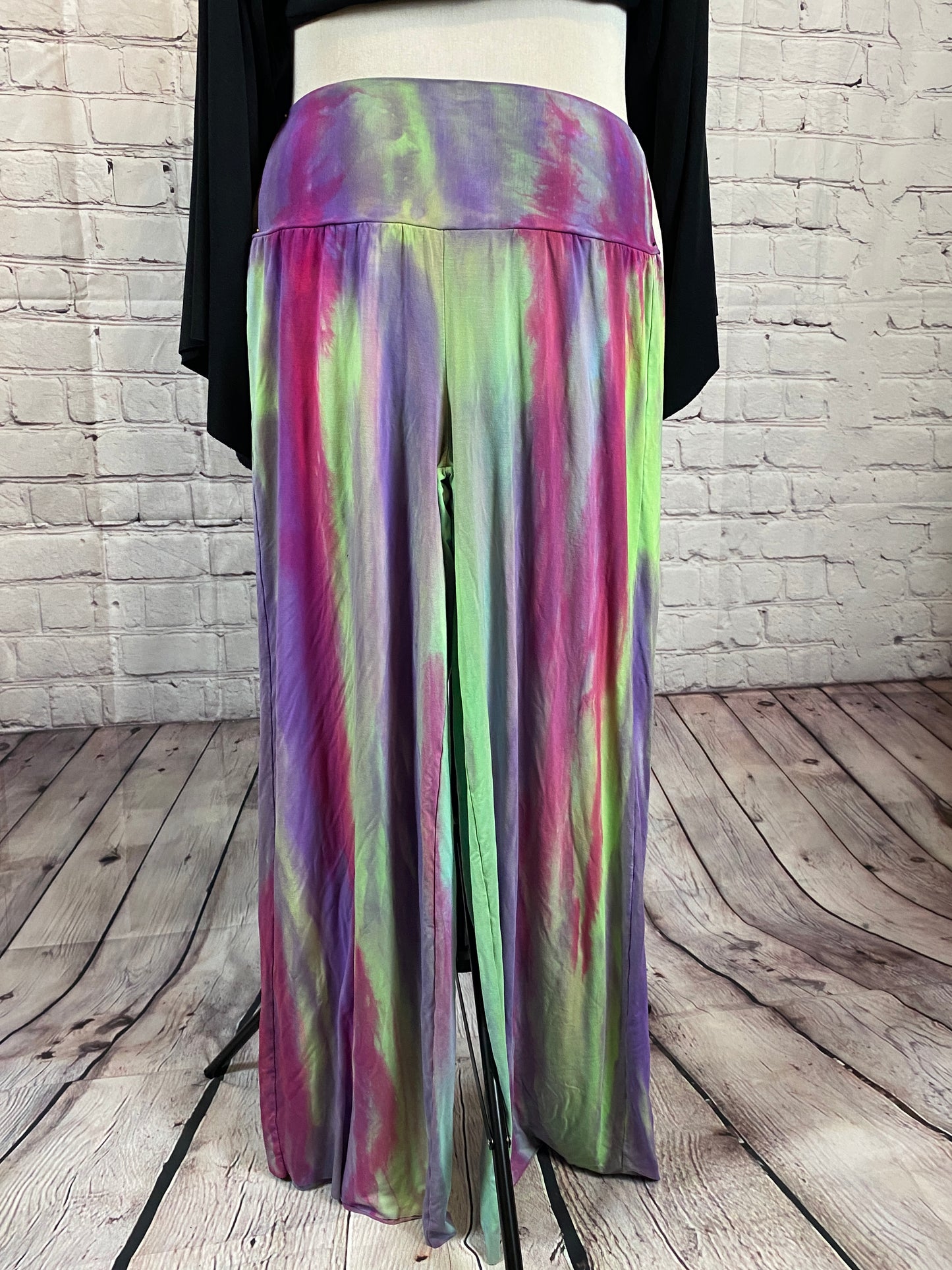 Aurora Straight Leg Yoga Pants Large