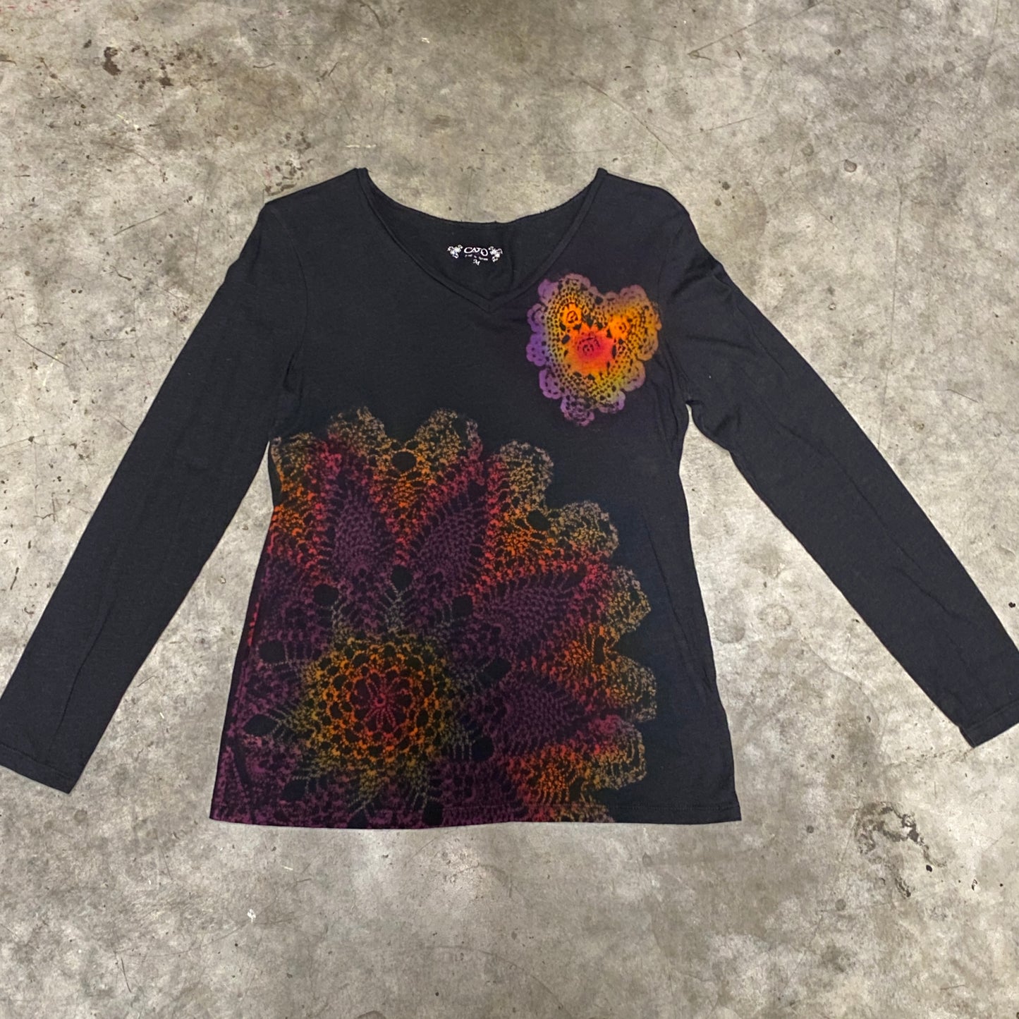 Doily Dye Upcycle, Medium Long Sleeve