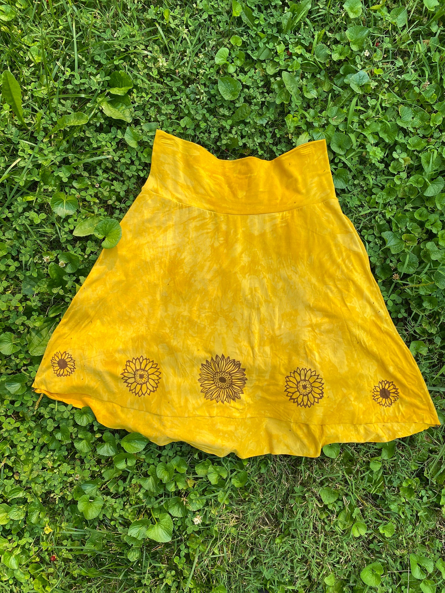 Tree’s Skirt, Sunflowers!