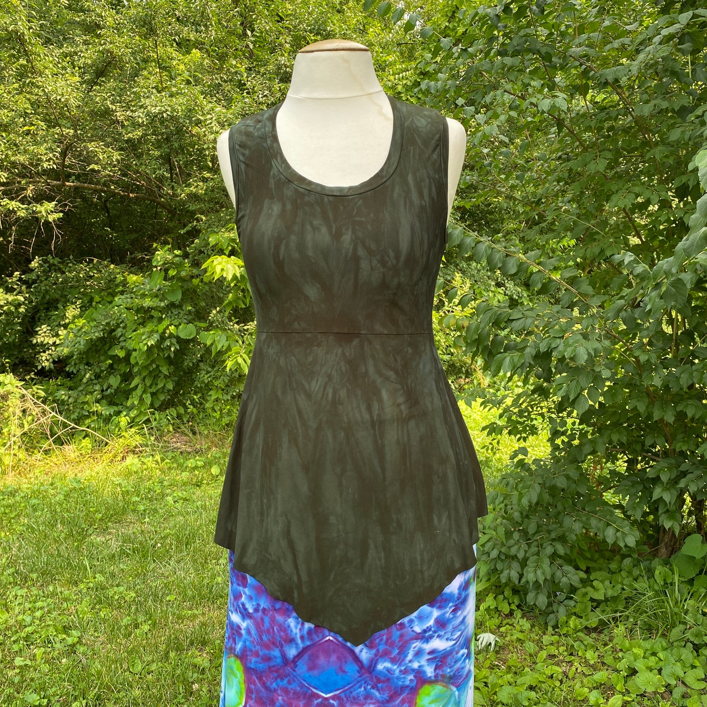 Sagitta Summer Tunic in Granny’s Green